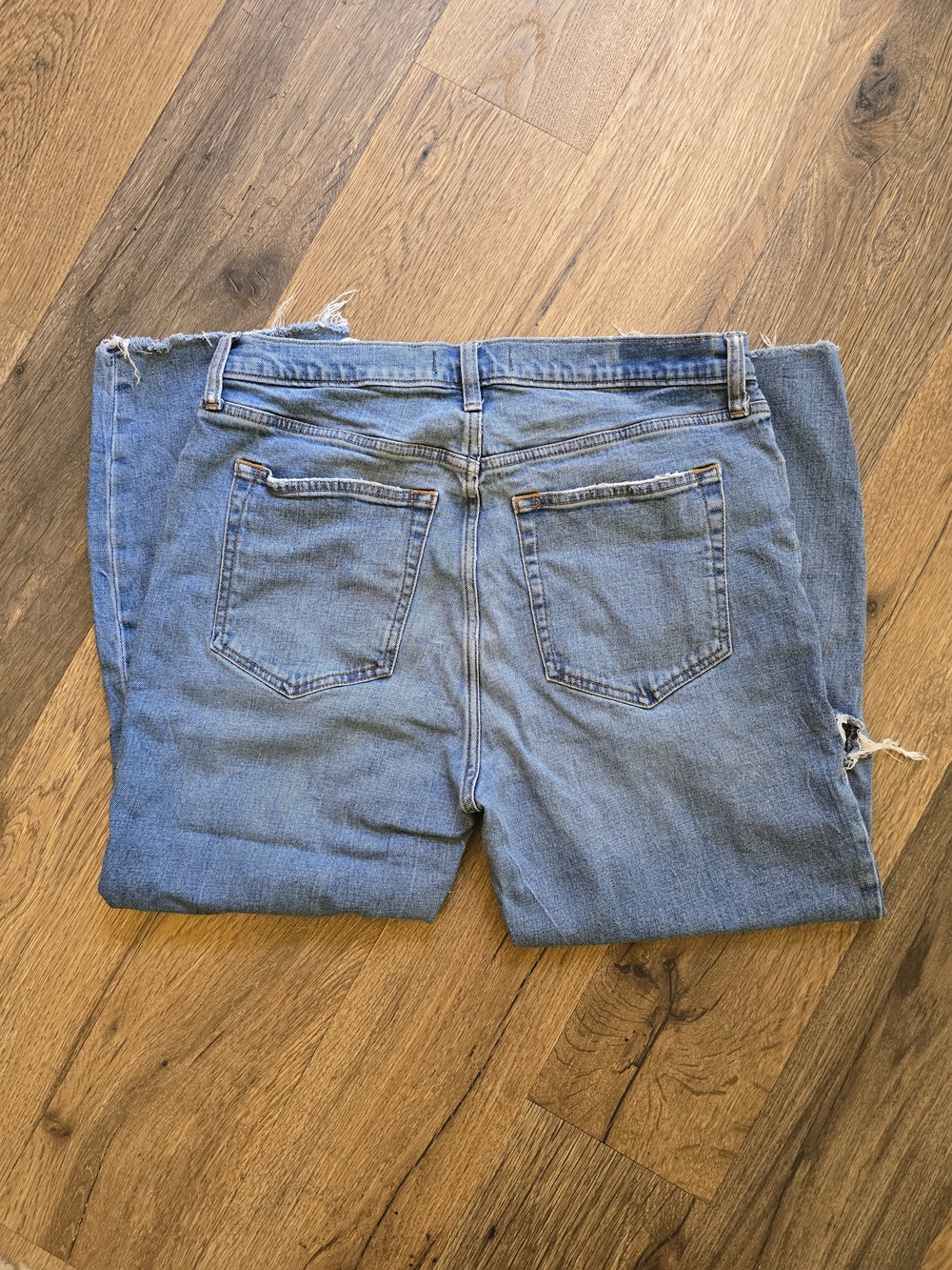 Abercrombie & Fitch The Ankle Straight Ultra High Rise Jeans - Picture 5 of 5